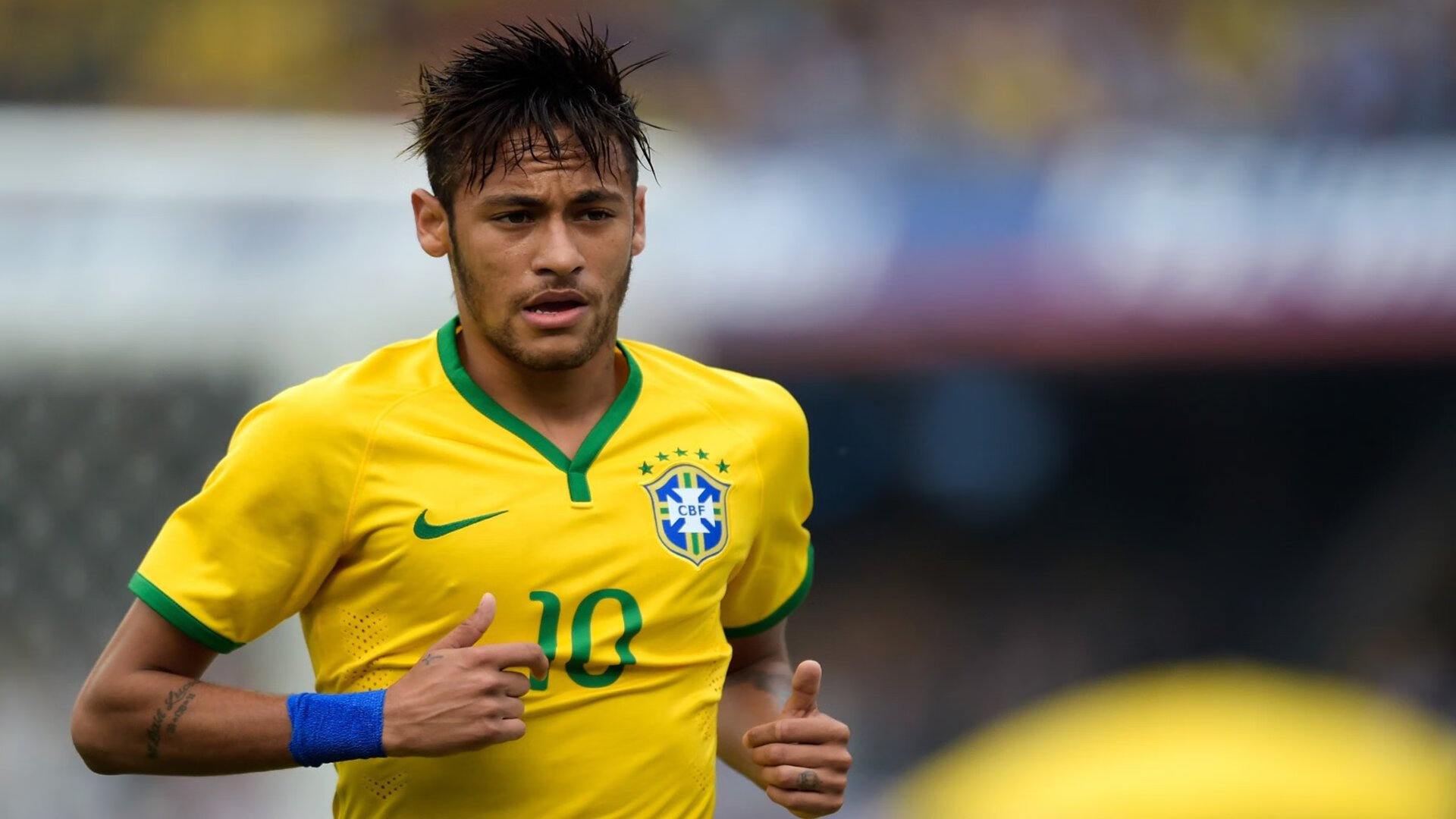 开云体育官方-足球球员媒介素养培训课程全面铺开，足球培训宣传页